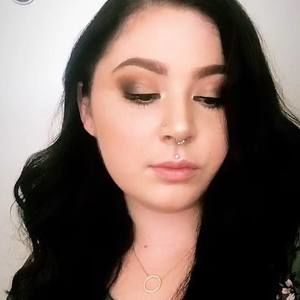 Meet your Posher, Carol-anne